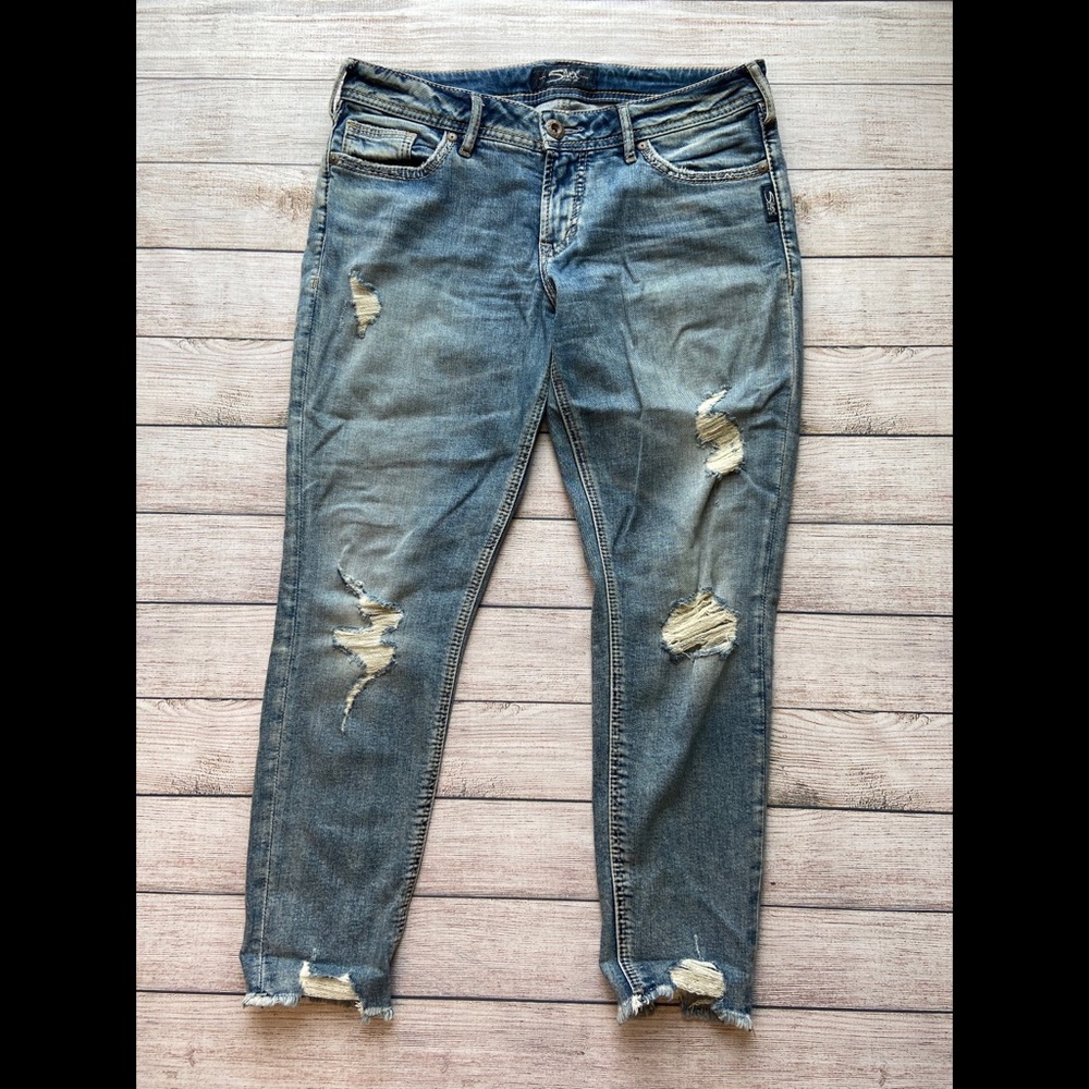 Suki Skinny Crop Silver Jeans